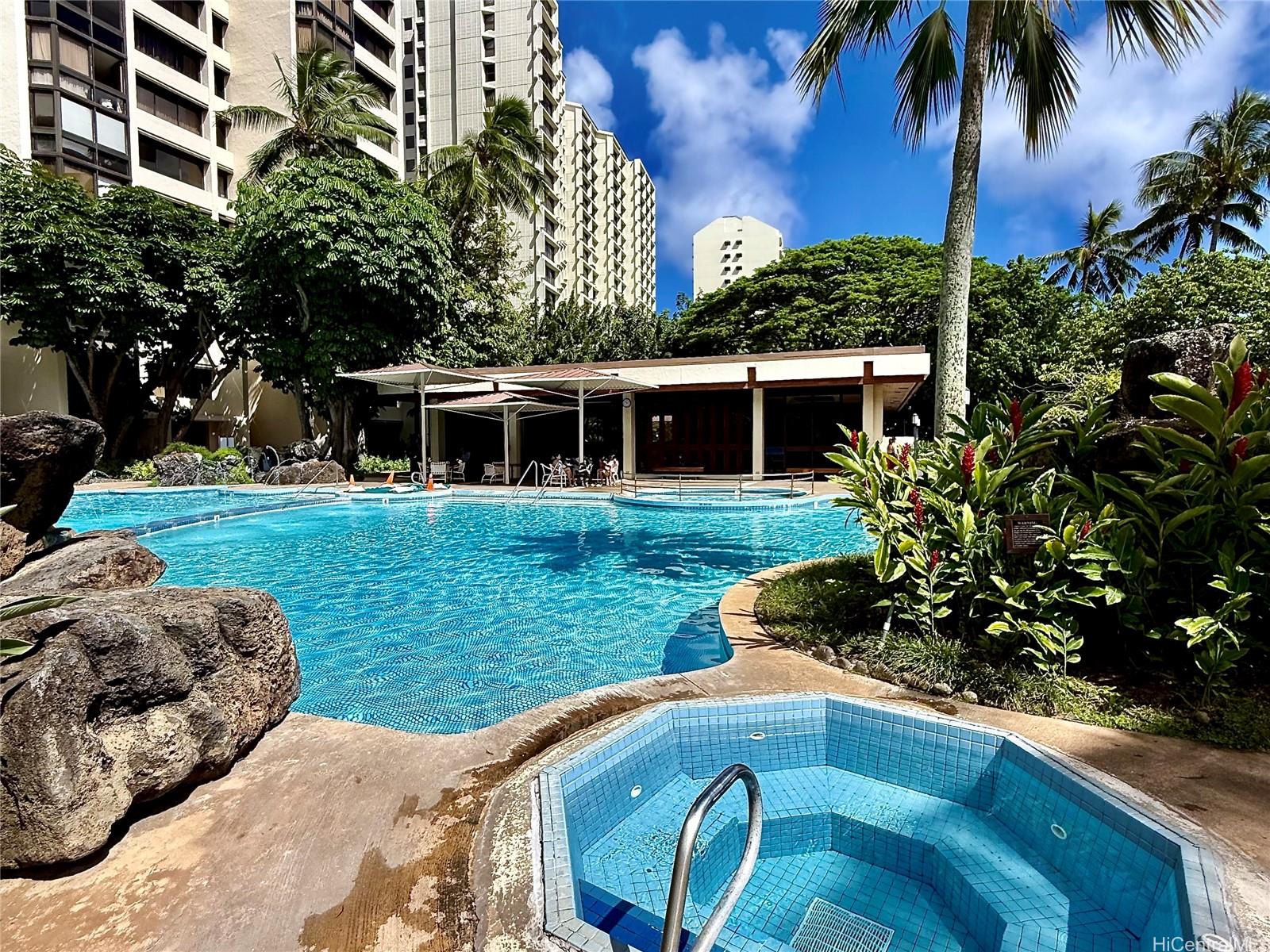 Mauna Luan condo # 2-15L, Honolulu, Hawaii - photo 21 of 25