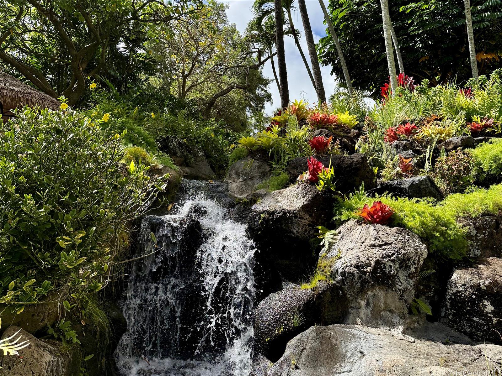 Mauna Luan condo # 2-15L, Honolulu, Hawaii - photo 22 of 25