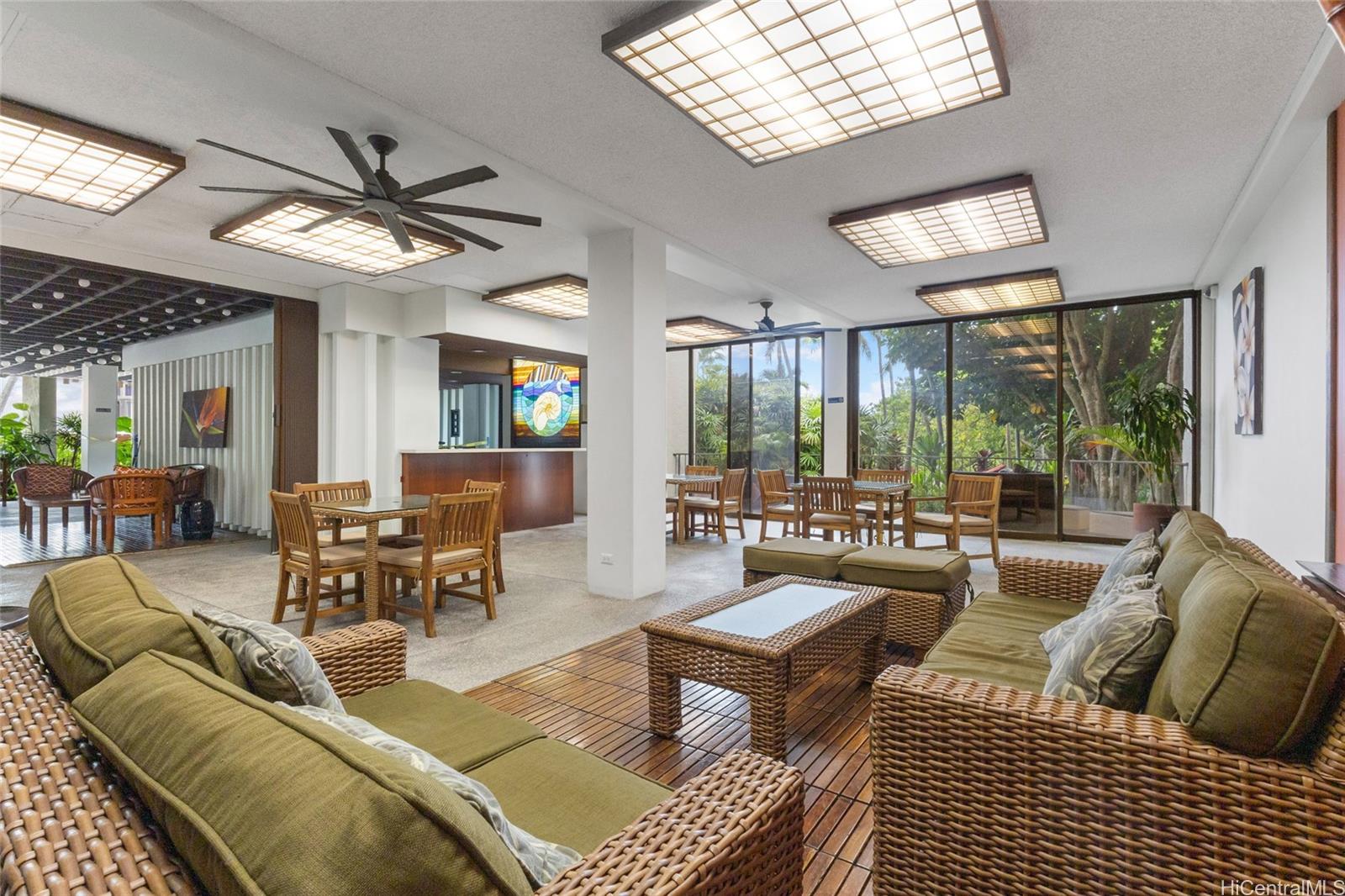 Mauna Luan condo # 217H, Honolulu, Hawaii - photo 11 of 13