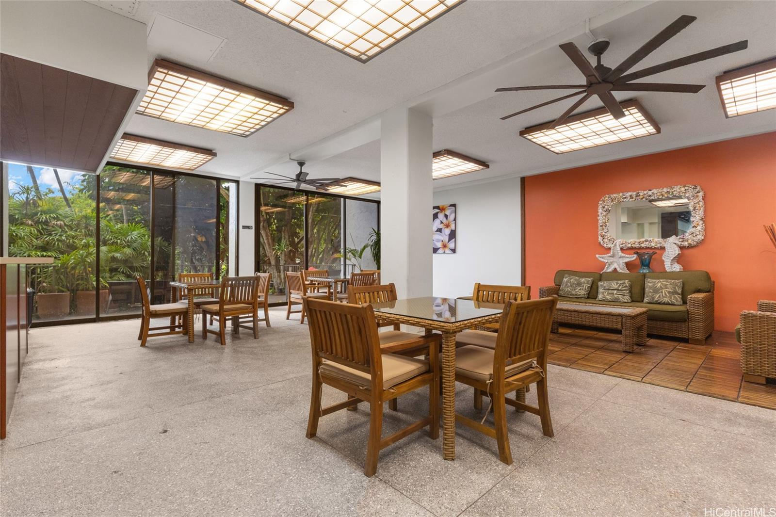 Mauna Luan condo # 217H, Honolulu, Hawaii - photo 12 of 13