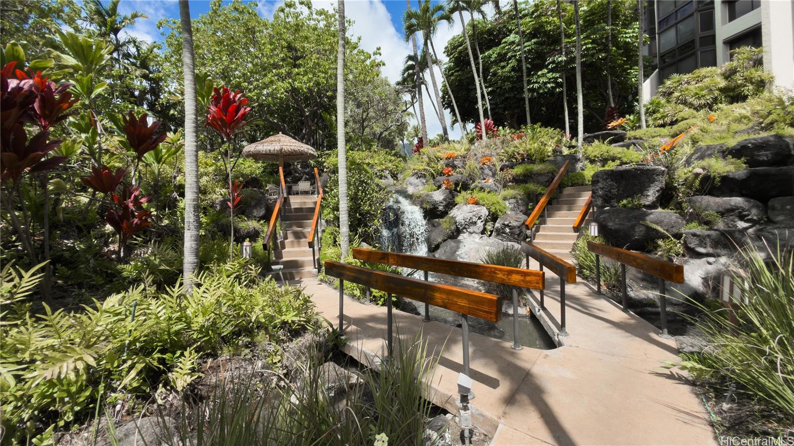 Mauna Luan condo # 2-2L, Honolulu, Hawaii - photo 23 of 24