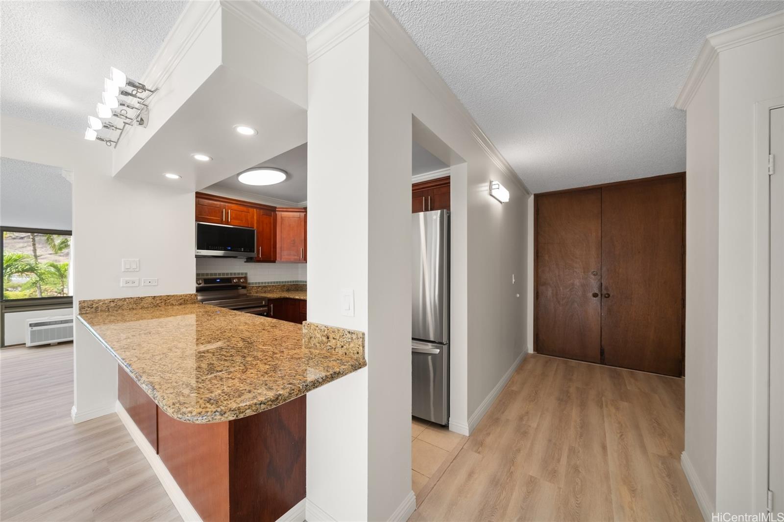 Mauna Luan condo # 2-2L, Honolulu, Hawaii - photo 5 of 25