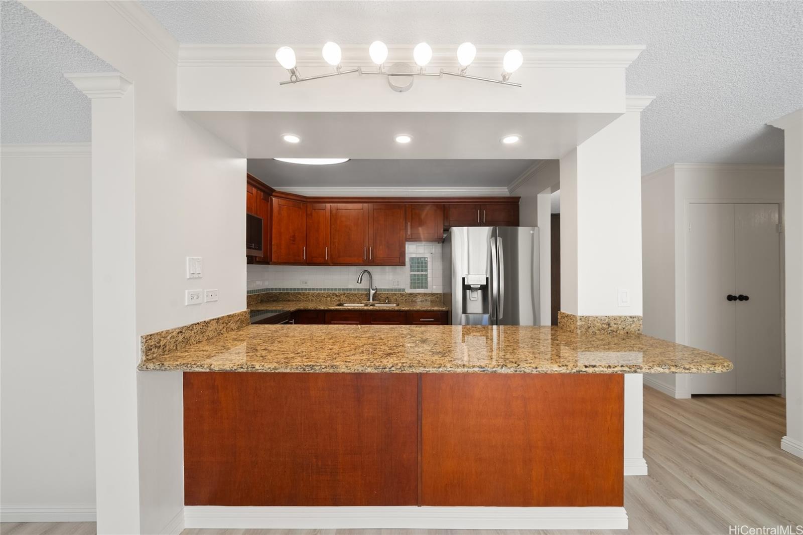 Mauna Luan condo # 2-2L, Honolulu, Hawaii - photo 6 of 24