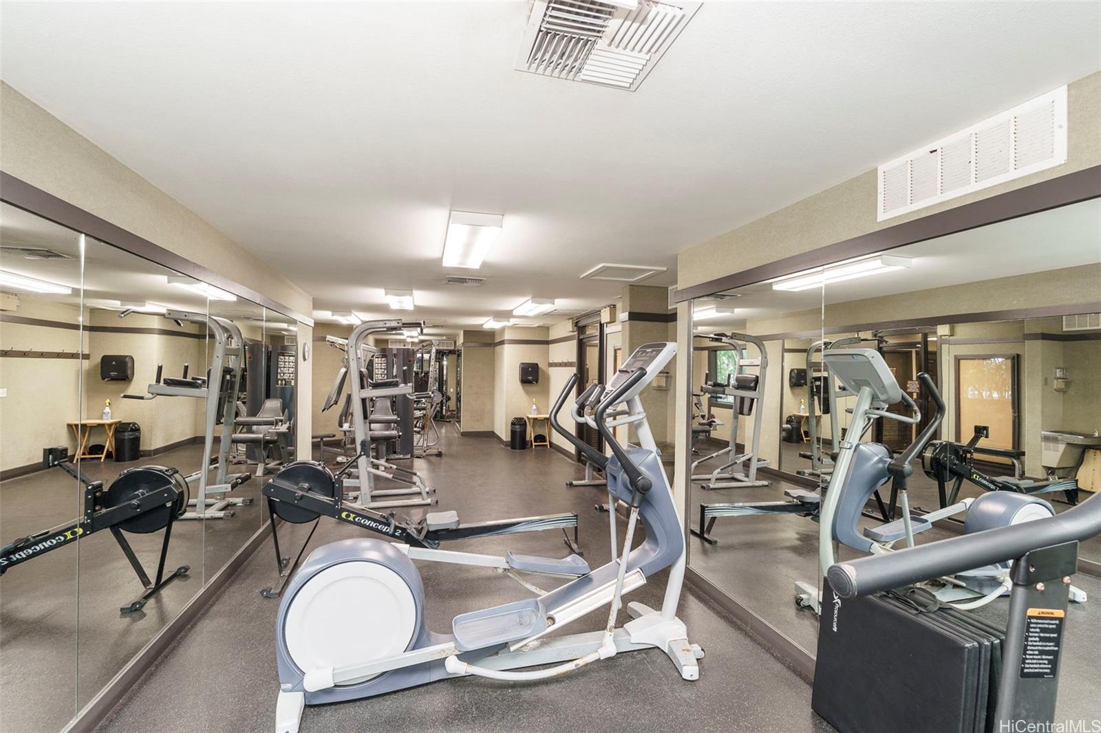 Mauna Luan condo # 2/4F, Honolulu, Hawaii - photo 22 of 25