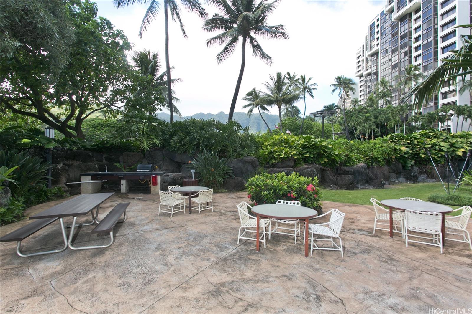 Mauna Luan condo # 2-6J, Honolulu, Hawaii - photo 19 of 20