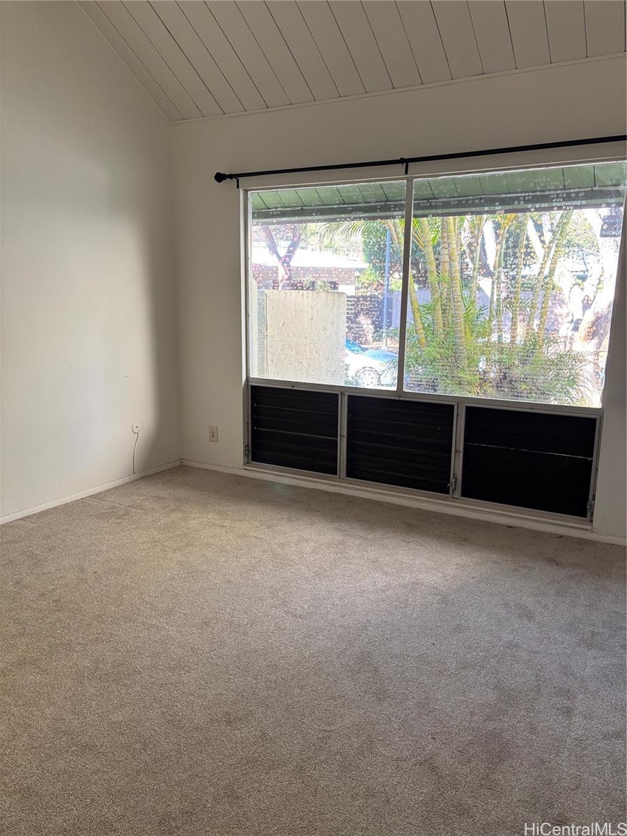 521 Pepeekeo Street Honolulu - Rental - photo 10 of 22