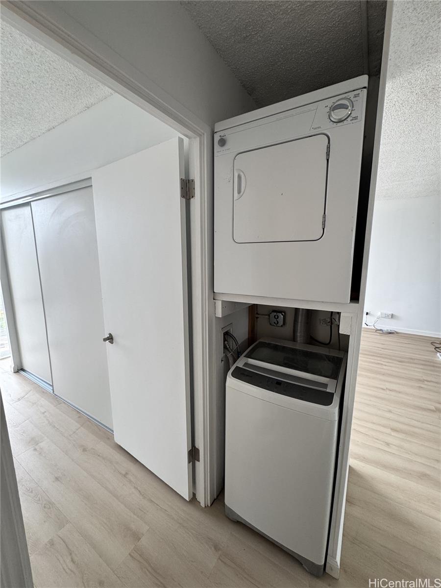 5210 Likini St Honolulu - Rental - photo 3 of 7