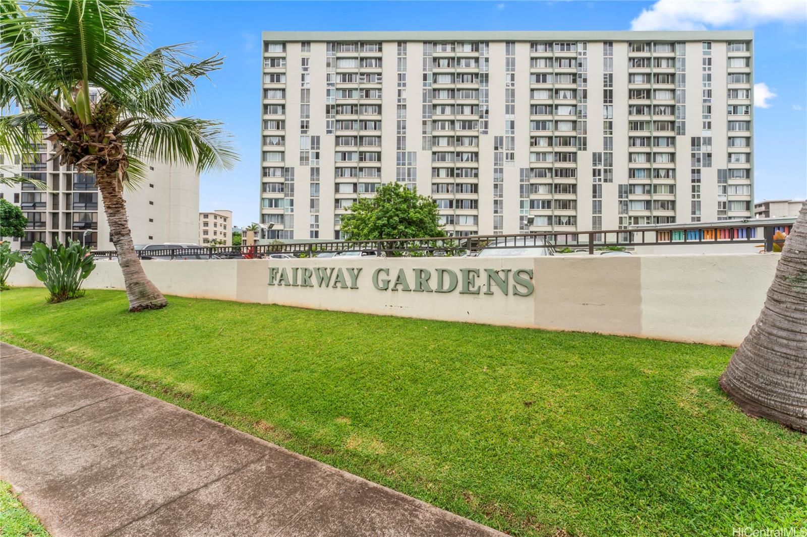 Fairway Gardens condo # 1201, Honolulu, Hawaii - photo 11 of 17