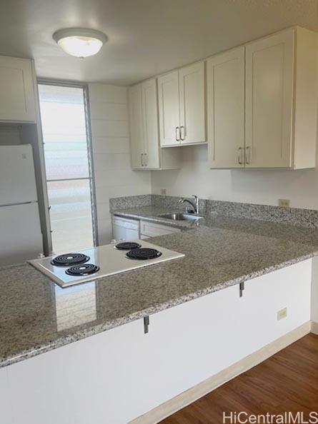 Fairway Gardens condo # 1409, Honolulu, Hawaii - photo 2 of 13