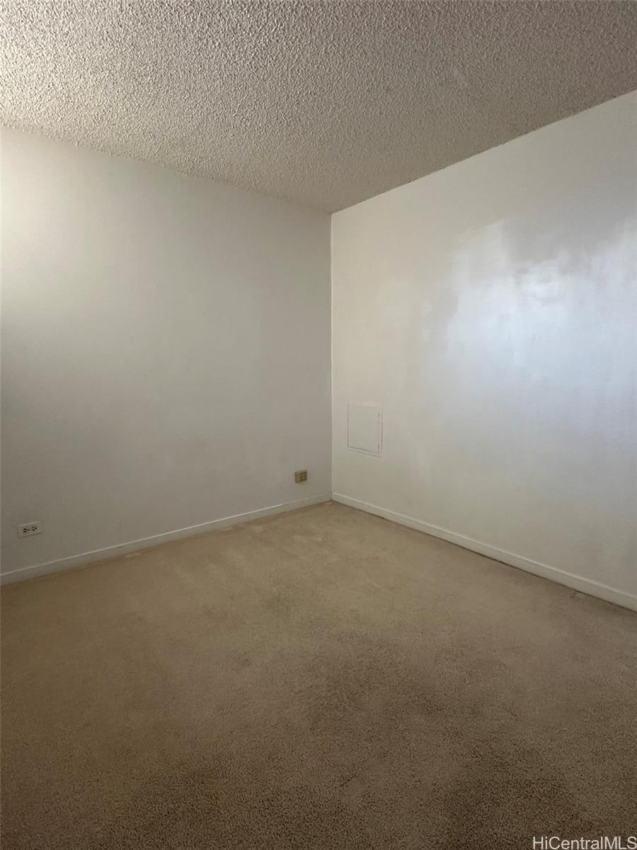 5210 Likini St Honolulu - Rental - photo 16 of 22