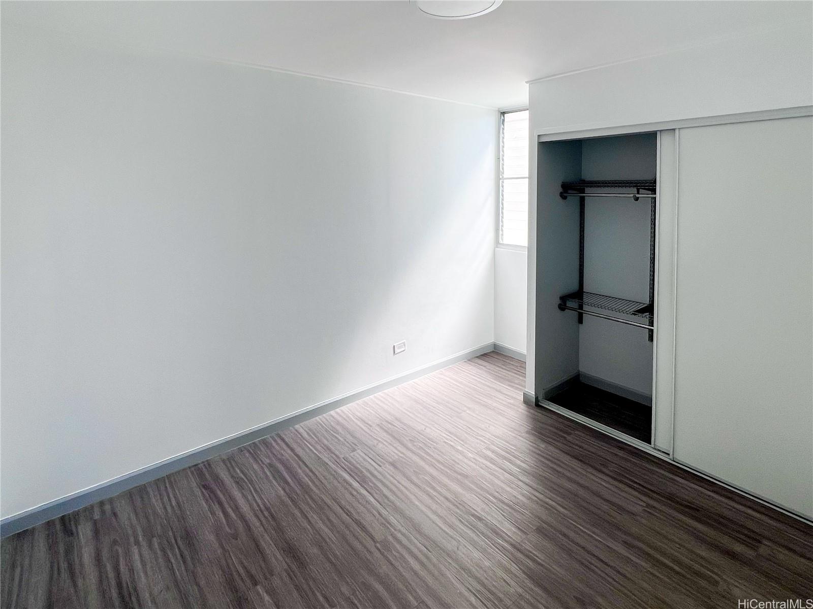 Fairway Gardens condo # 901, Honolulu, Hawaii - photo 12 of 17