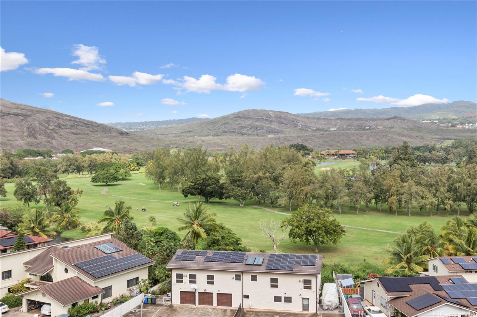 Fairway Gardens condo # 907, Honolulu, Hawaii - photo 16 of 18