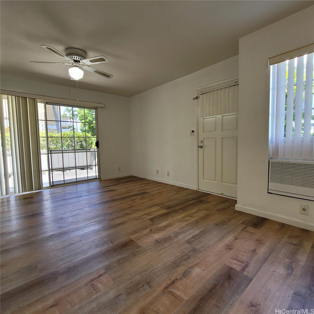 525 Mananai Pl Honolulu - Rental - photo 3 of 10