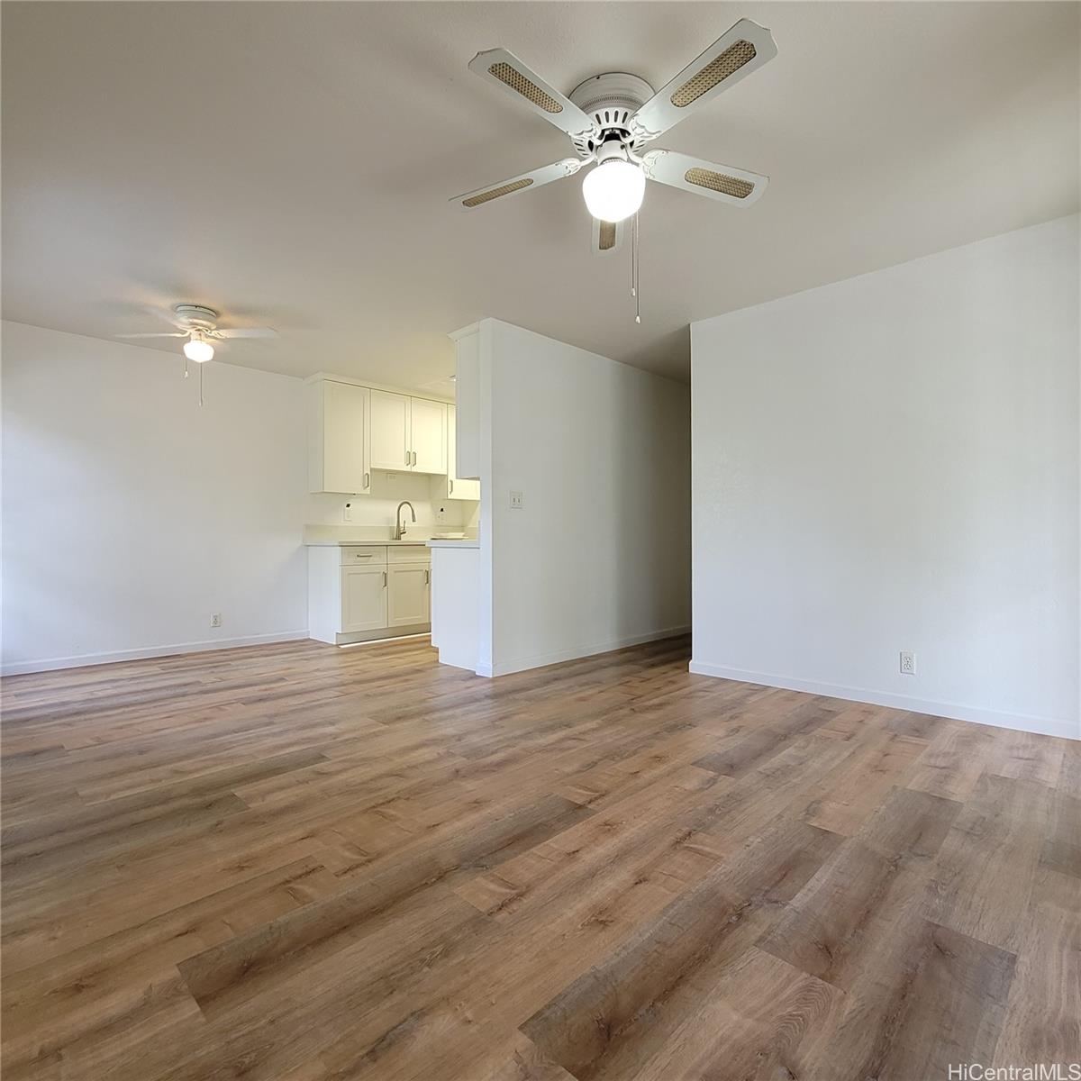 525 Mananai Pl Honolulu - Rental - photo 6 of 10