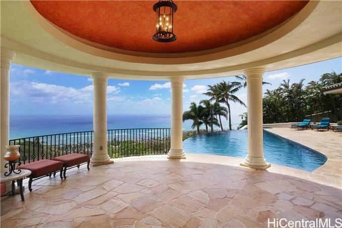 525  Moaniala St Hawaii Loa Ridge, Diamond Head home - photo 2 of 23