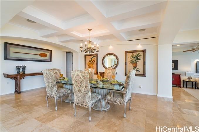 525  Moaniala St Hawaii Loa Ridge, Diamond Head home - photo 4 of 23