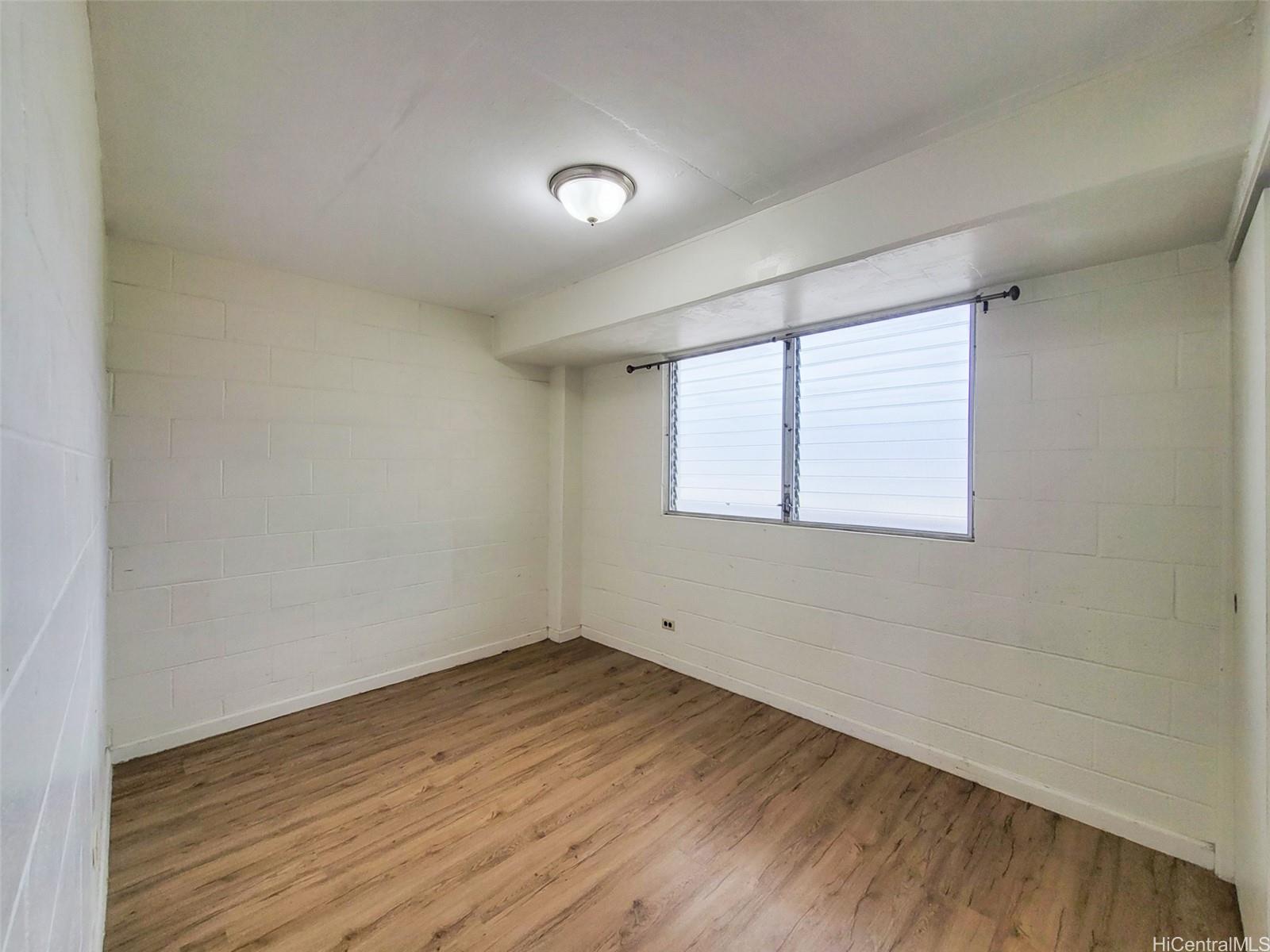 526 N School St Honolulu - Rental - photo 5 of 13