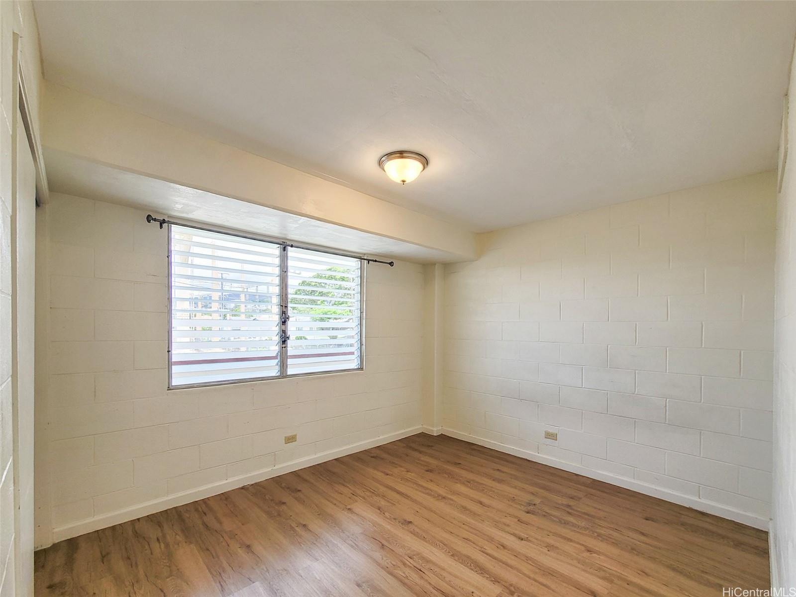 526 N School St Honolulu - Rental - photo 8 of 13