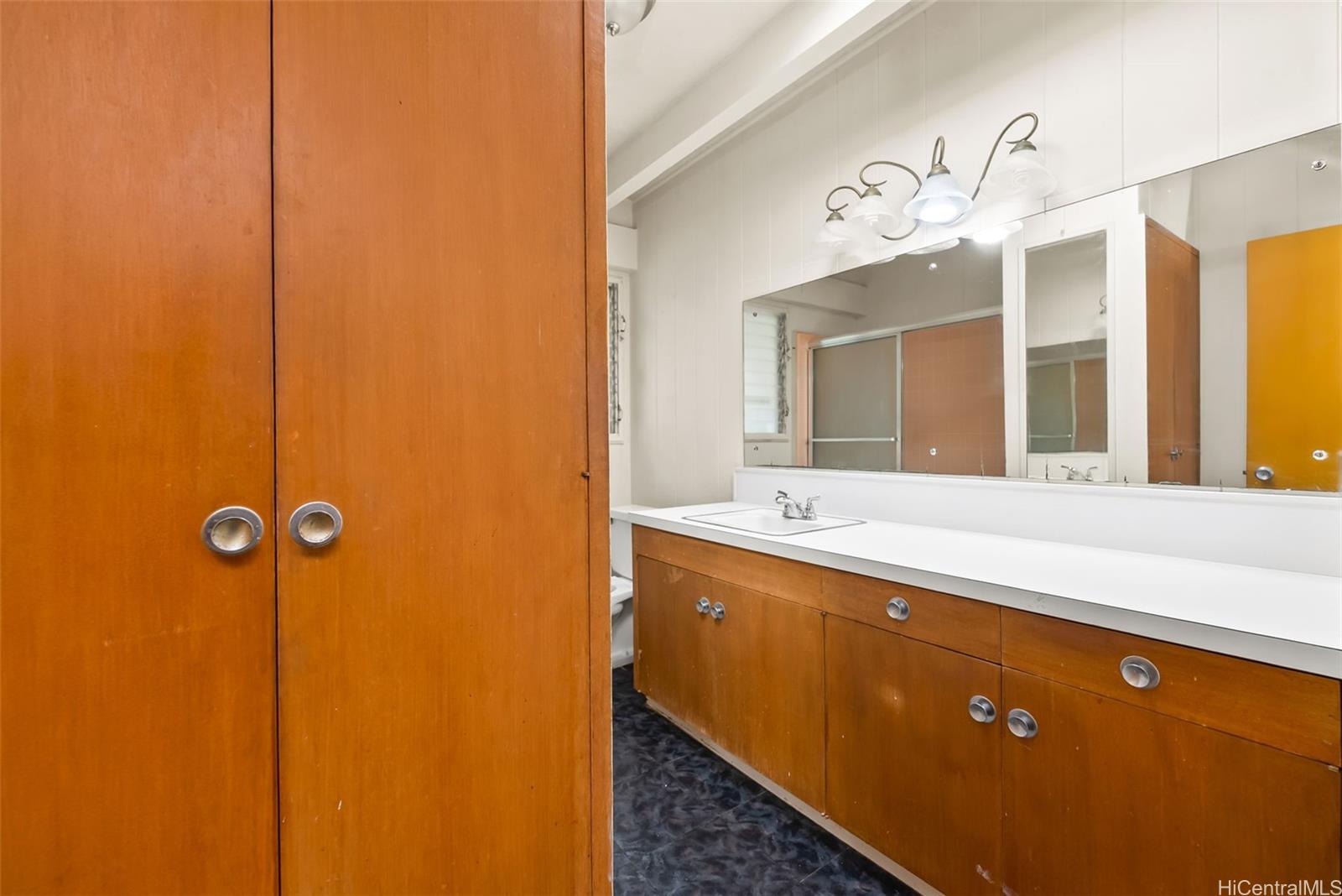 5270  Kilauea Ave Waialae Nui Vly, Diamond Head home - photo 15 of 25