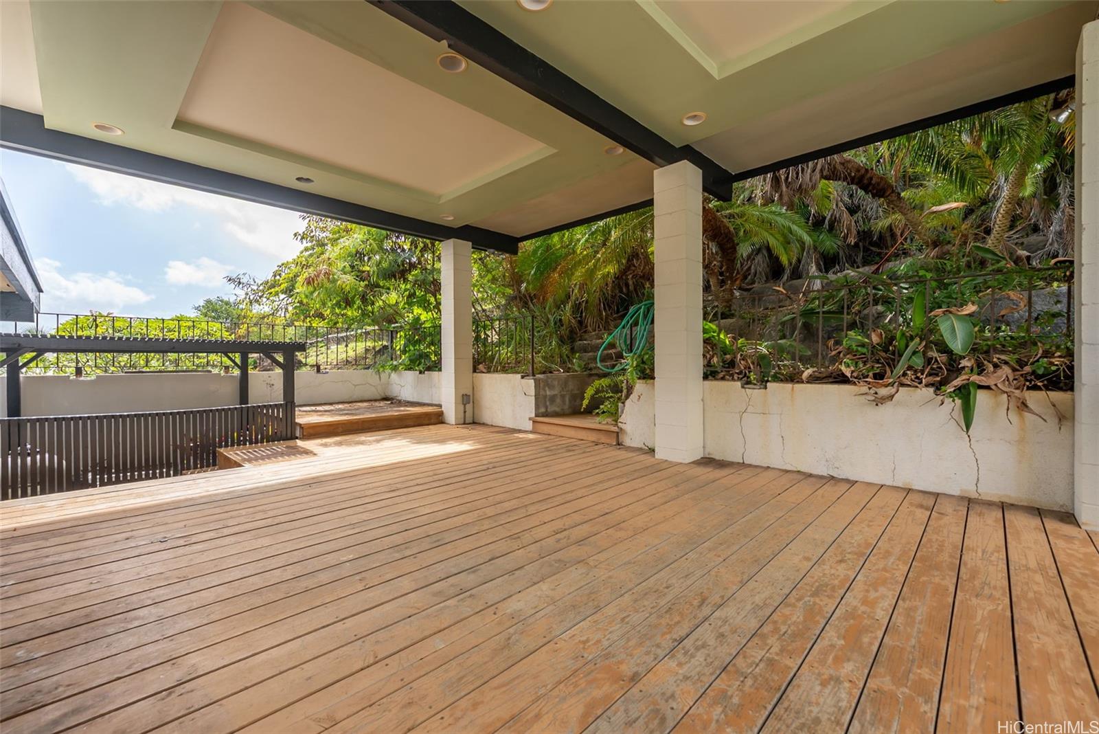 5270  Kilauea Ave Waialae Nui Vly, Diamond Head home - photo 22 of 25