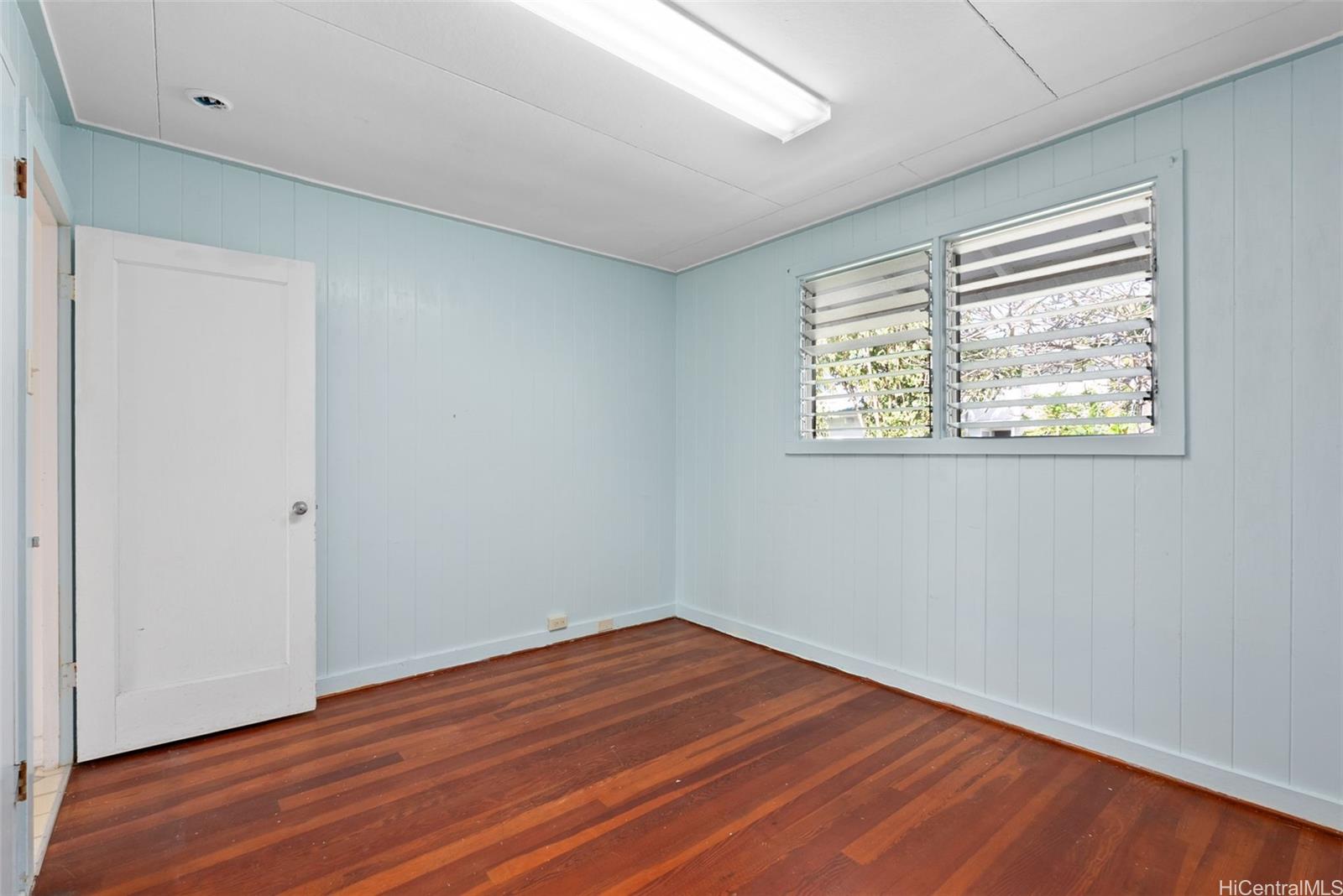 527 A  Kipuka Place Coconut Grove, Kailua home - photo 10 of 25