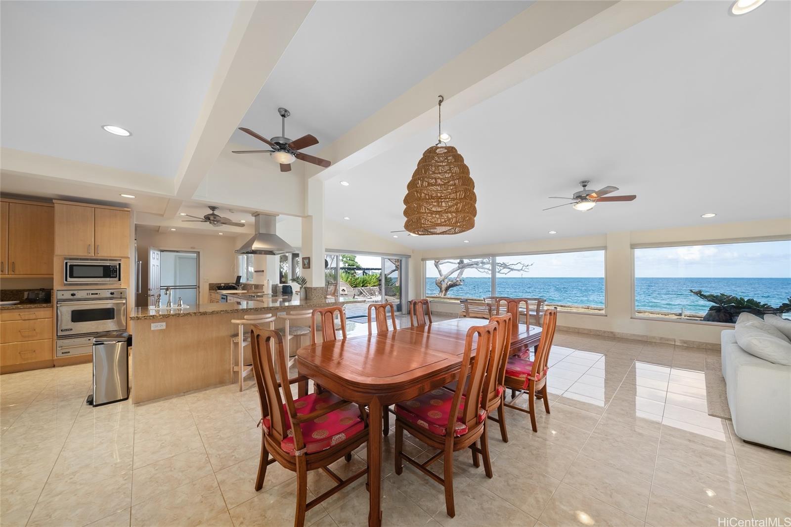 53-043  Kamehameha Hwy Punaluu, Kaneohe home - photo 4 of 25