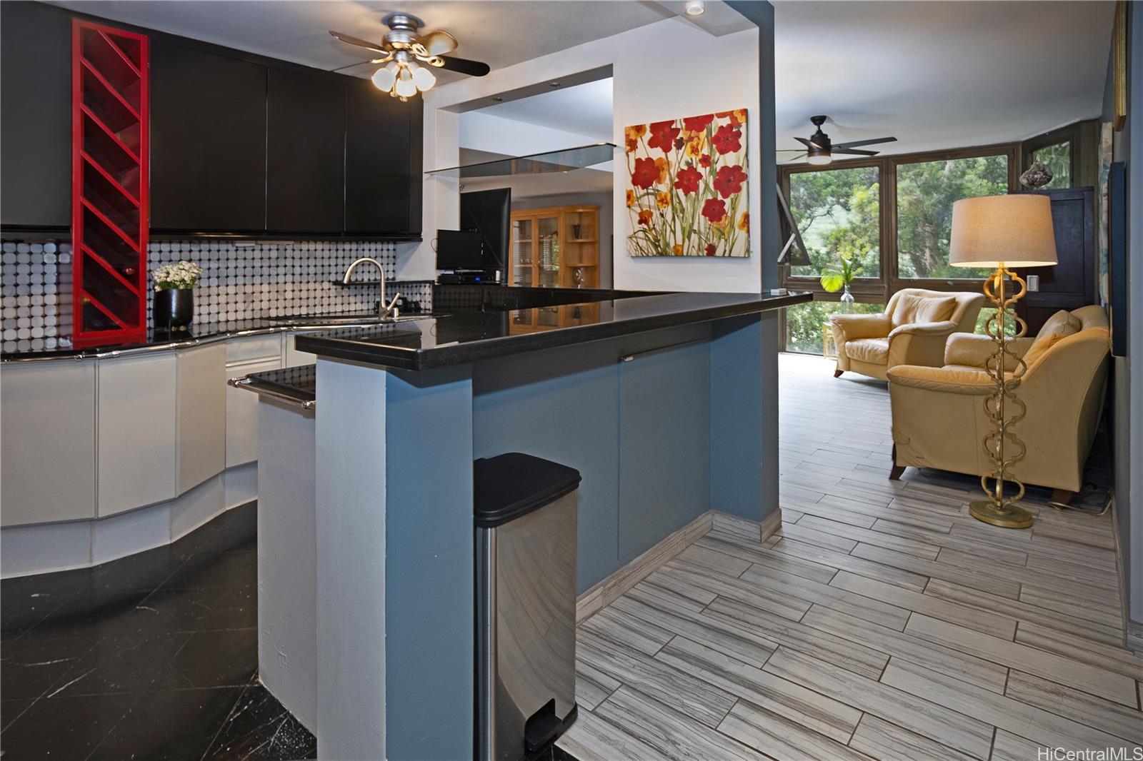 Mauna Luan condo # 2-4A, Honolulu, Hawaii - photo 3 of 23