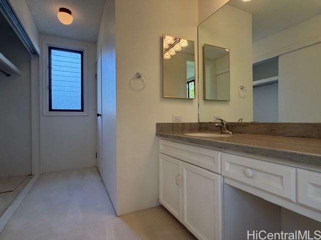531 Hahaione St Honolulu - Rental - photo 12 of 13
