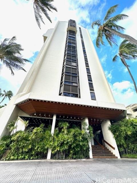 531 Hahaione St Honolulu - Rental - photo 6 of 13