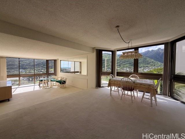 531 Hahaione St Honolulu - Rental - photo 8 of 13