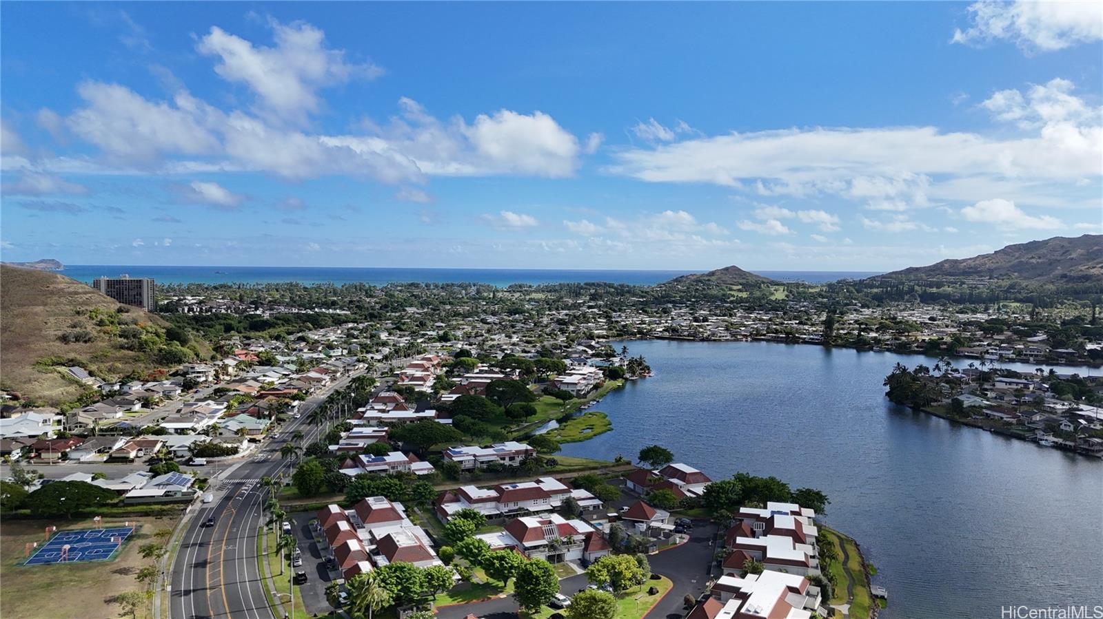 Kukilakila condo # D, Kailua, Hawaii - photo 24 of 25