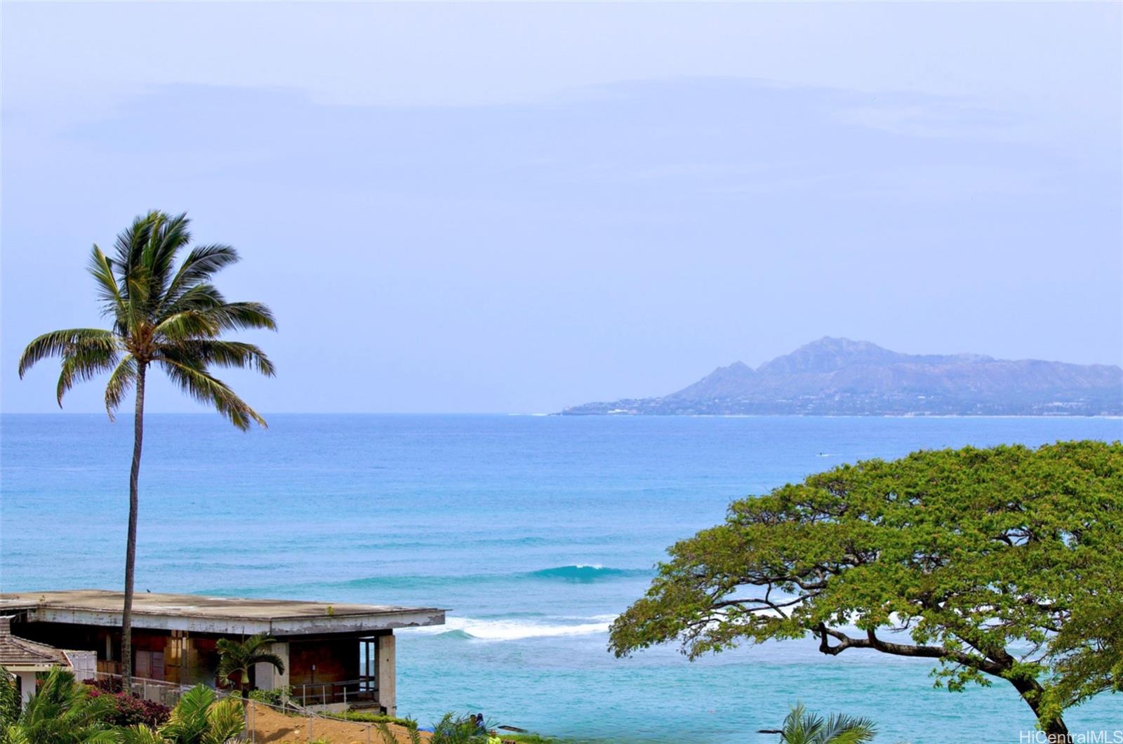 532  Portlock Road Portlock, Hawaii Kai home - photo 5 of 25