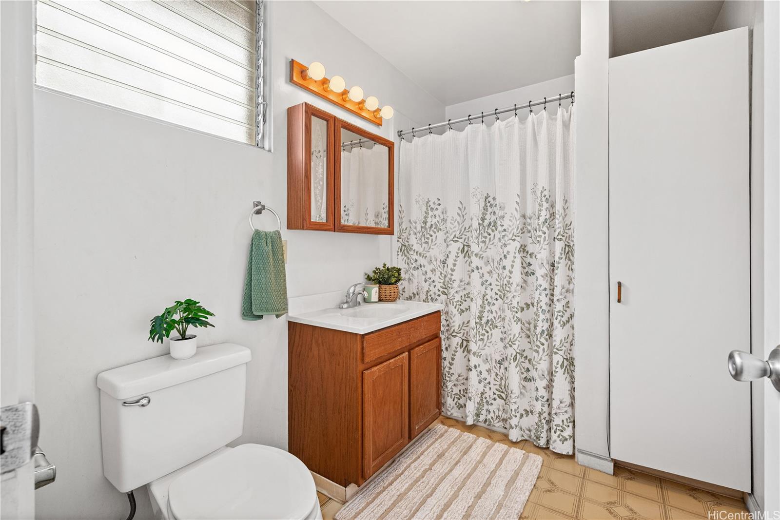 532 A  Malie Place Kaimuki, Diamond Head home - photo 14 of 18