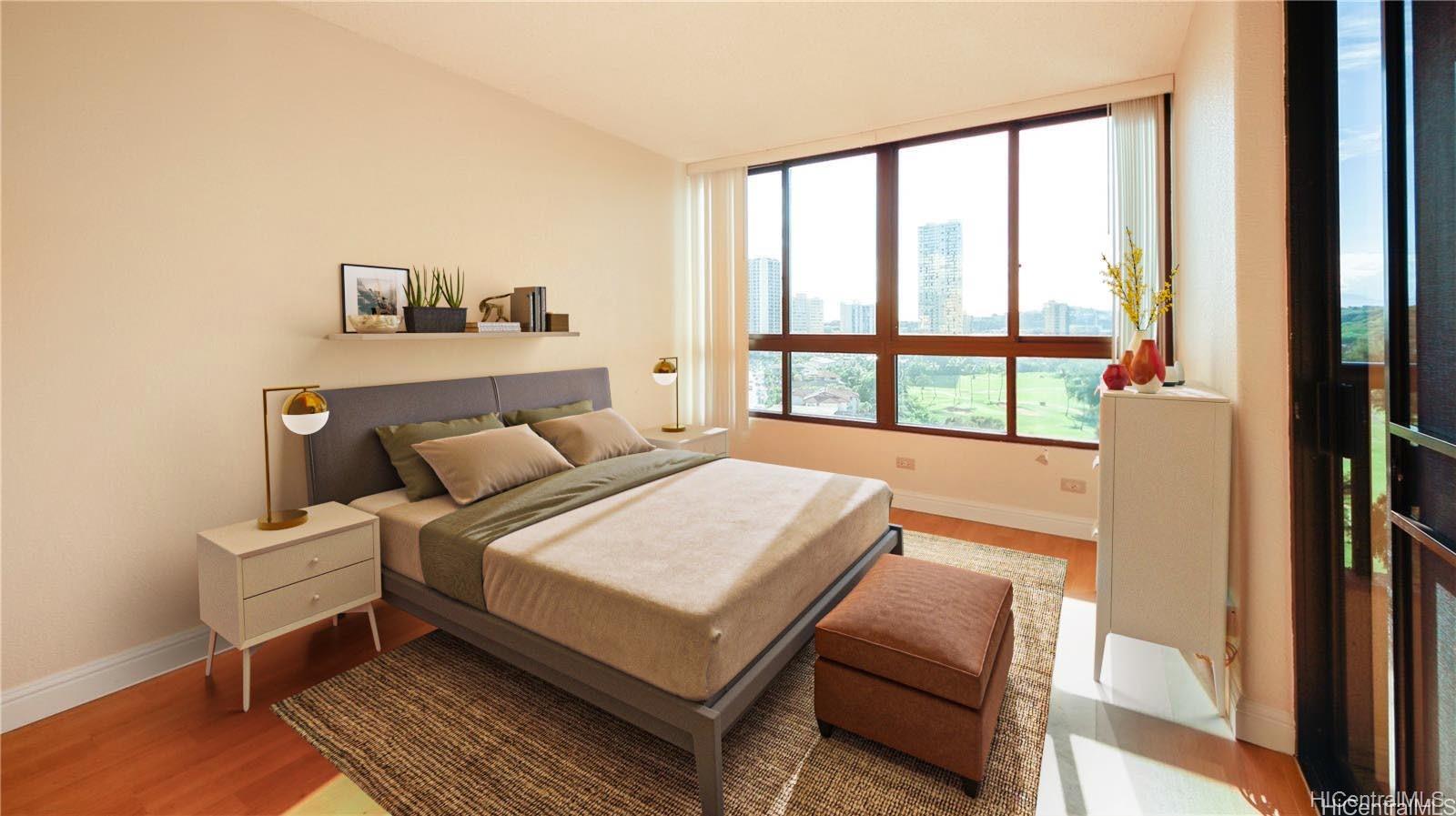 Plaza Landmark condo # 1005, Honolulu, Hawaii - photo 8 of 12