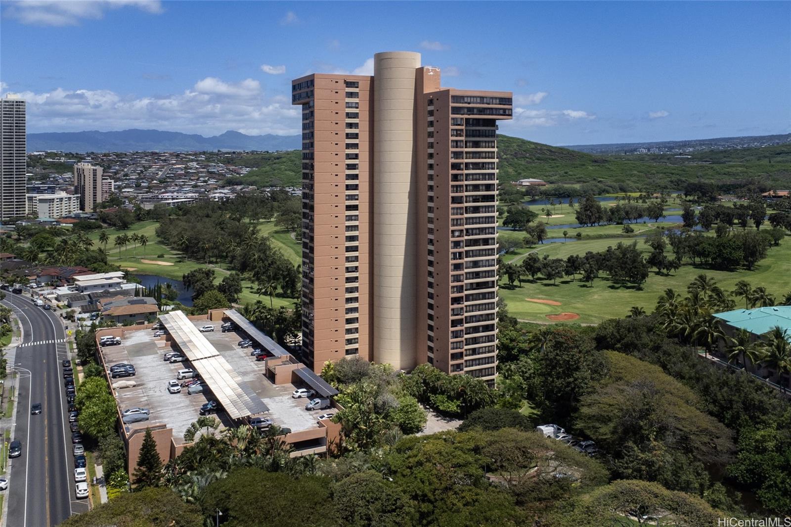 Plaza Landmark condo # 110, Honolulu, Hawaii - photo 2 of 23