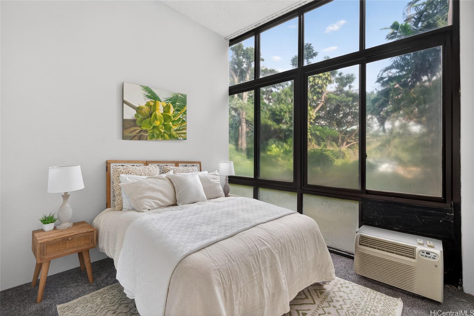 Plaza Landmark condo # 110, Honolulu, Hawaii - photo 13 of 25