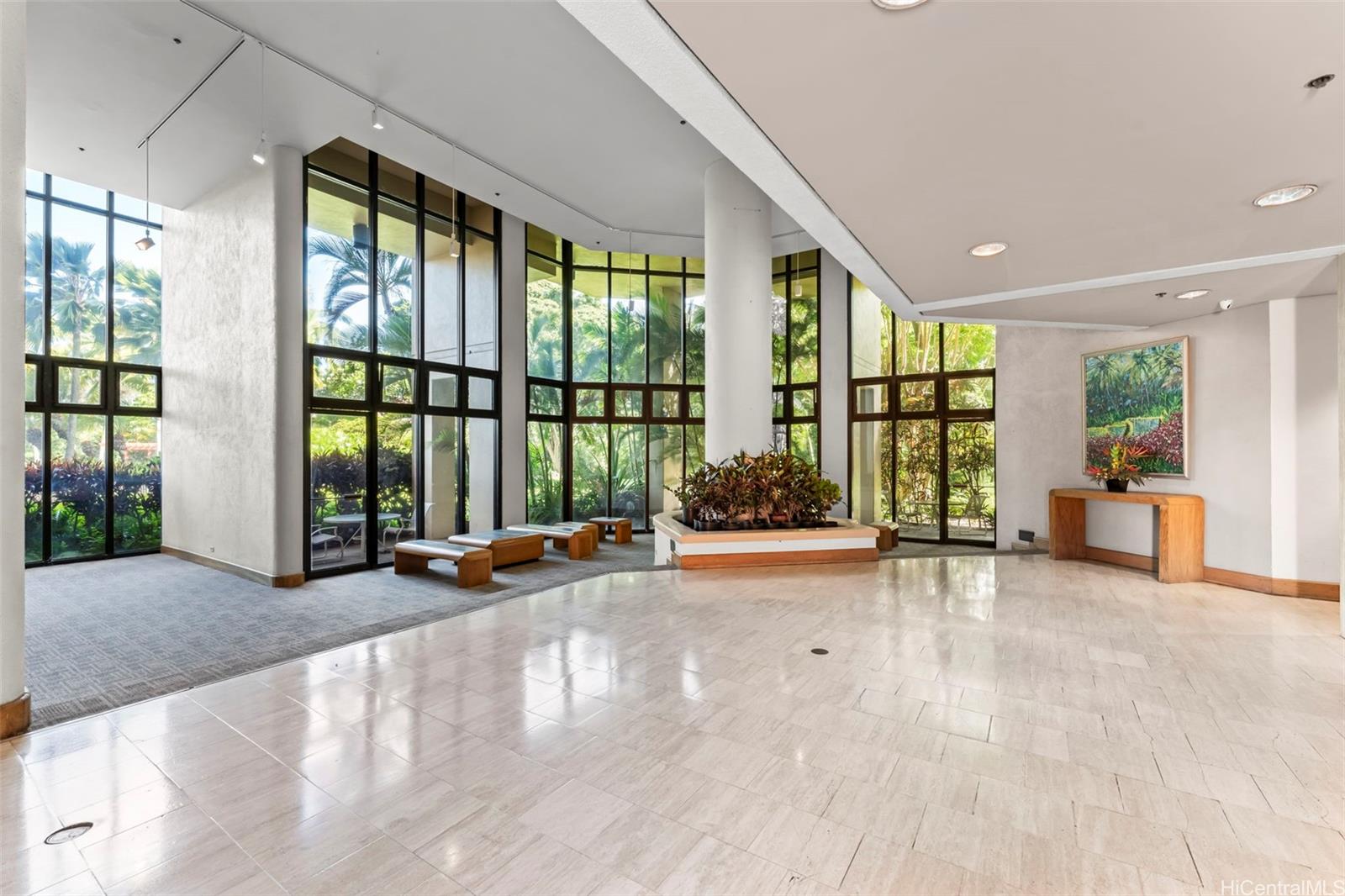 Plaza Landmark condo # 1105, Honolulu, Hawaii - photo 22 of 25