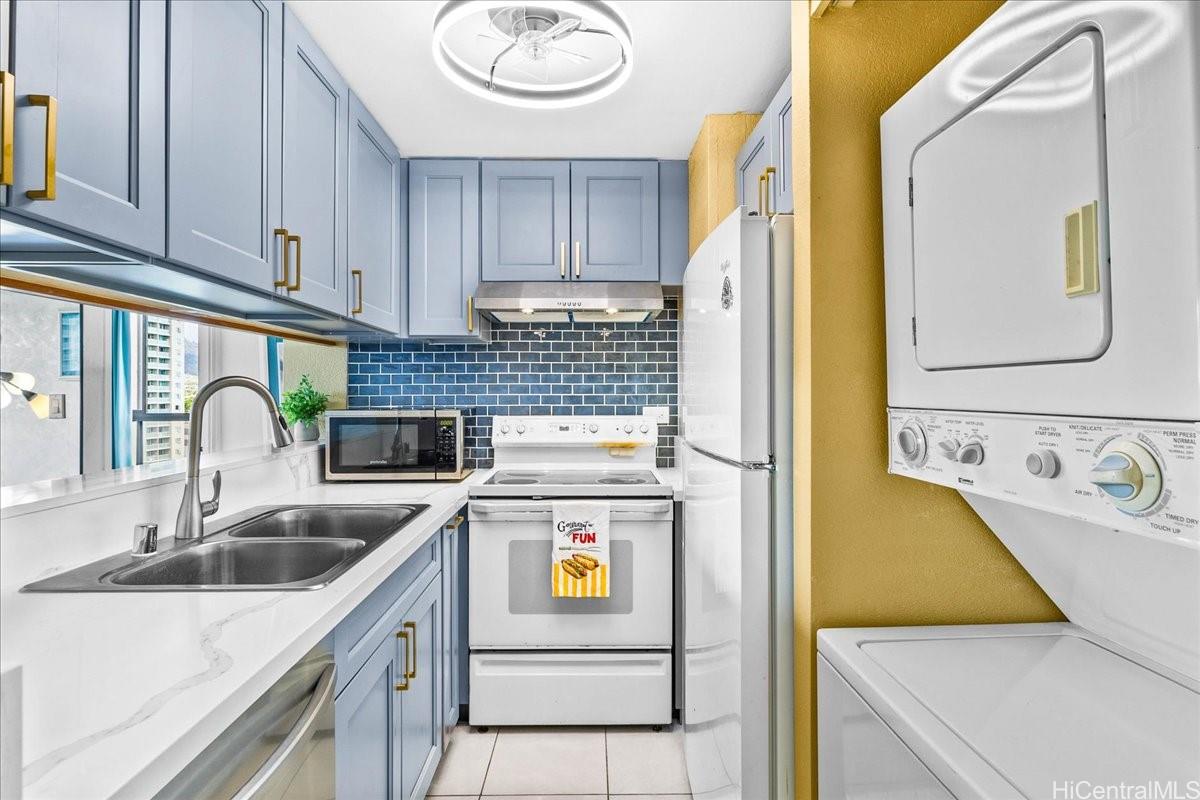 Plaza Landmark condo # 1110, Honolulu, Hawaii - photo 15 of 25