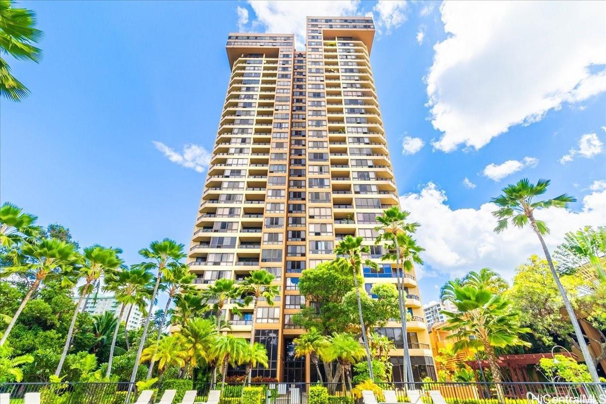 Plaza Landmark condo # 1110, Honolulu, Hawaii - photo 22 of 25