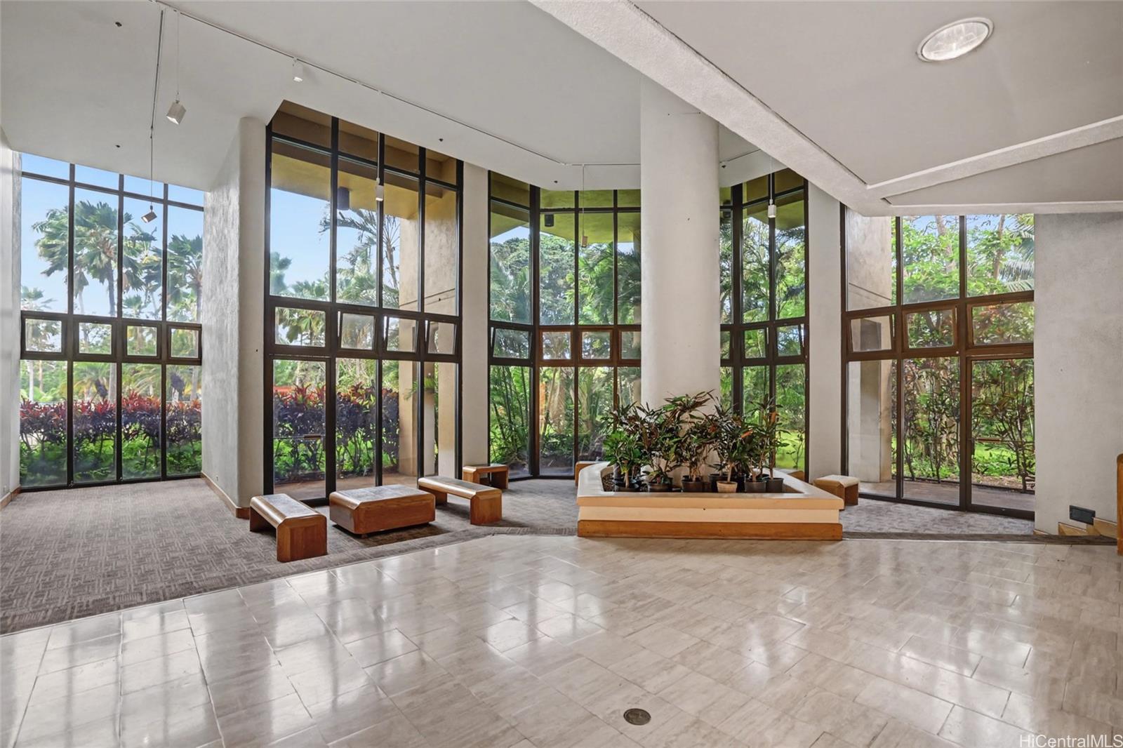 Plaza Landmark condo # 1202, Honolulu, Hawaii - photo 22 of 25