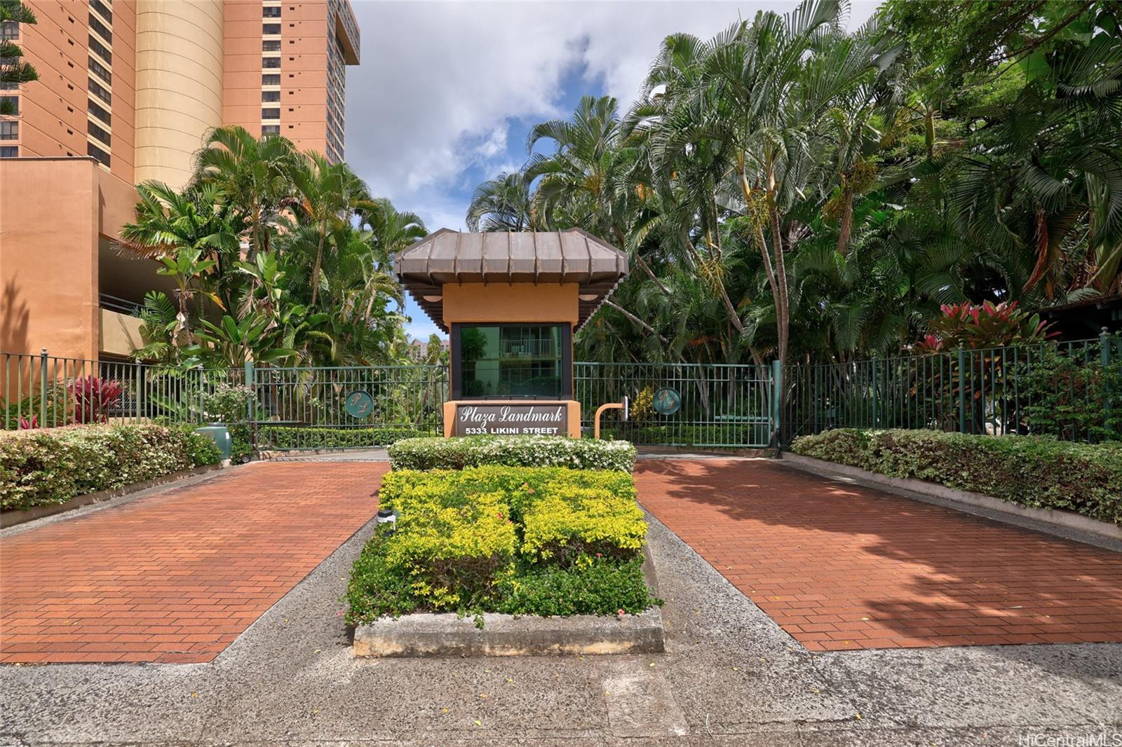 Plaza Landmark condo # 1202, Honolulu, Hawaii - photo 23 of 25