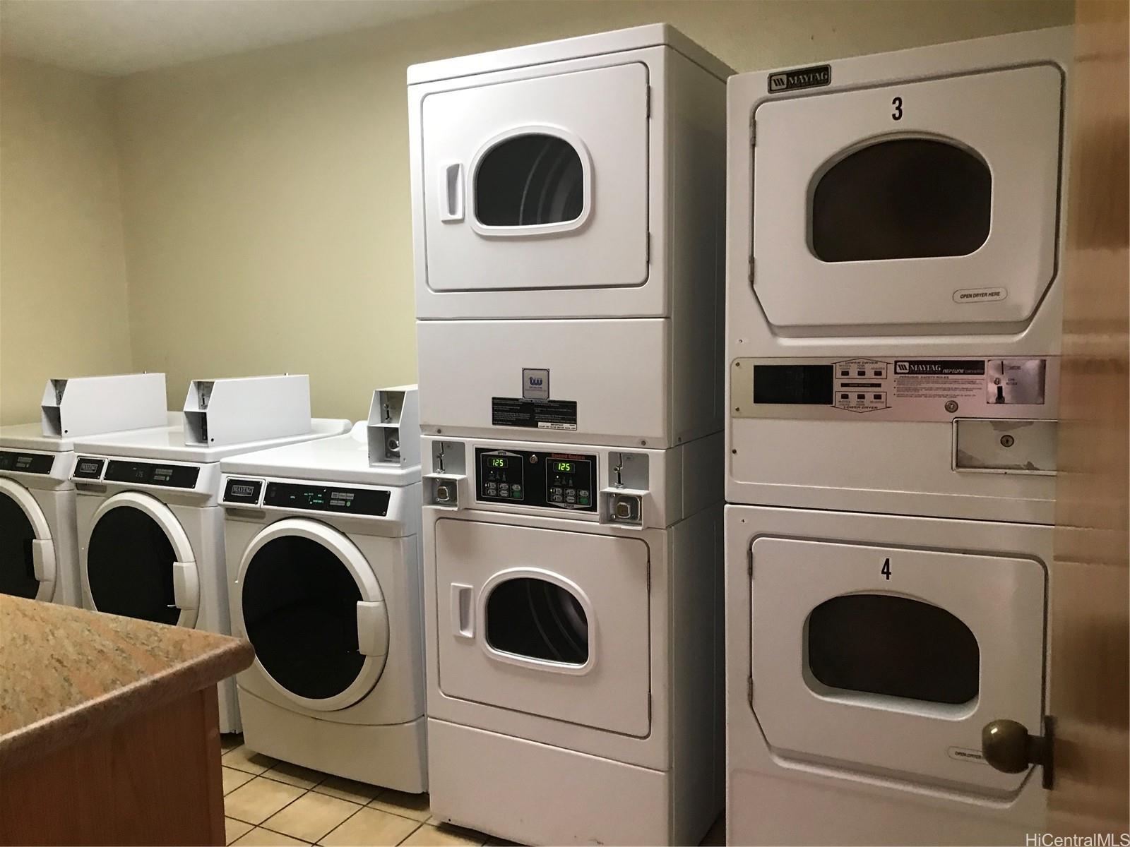 5333 Likini St Honolulu - Rental - photo 12 of 15