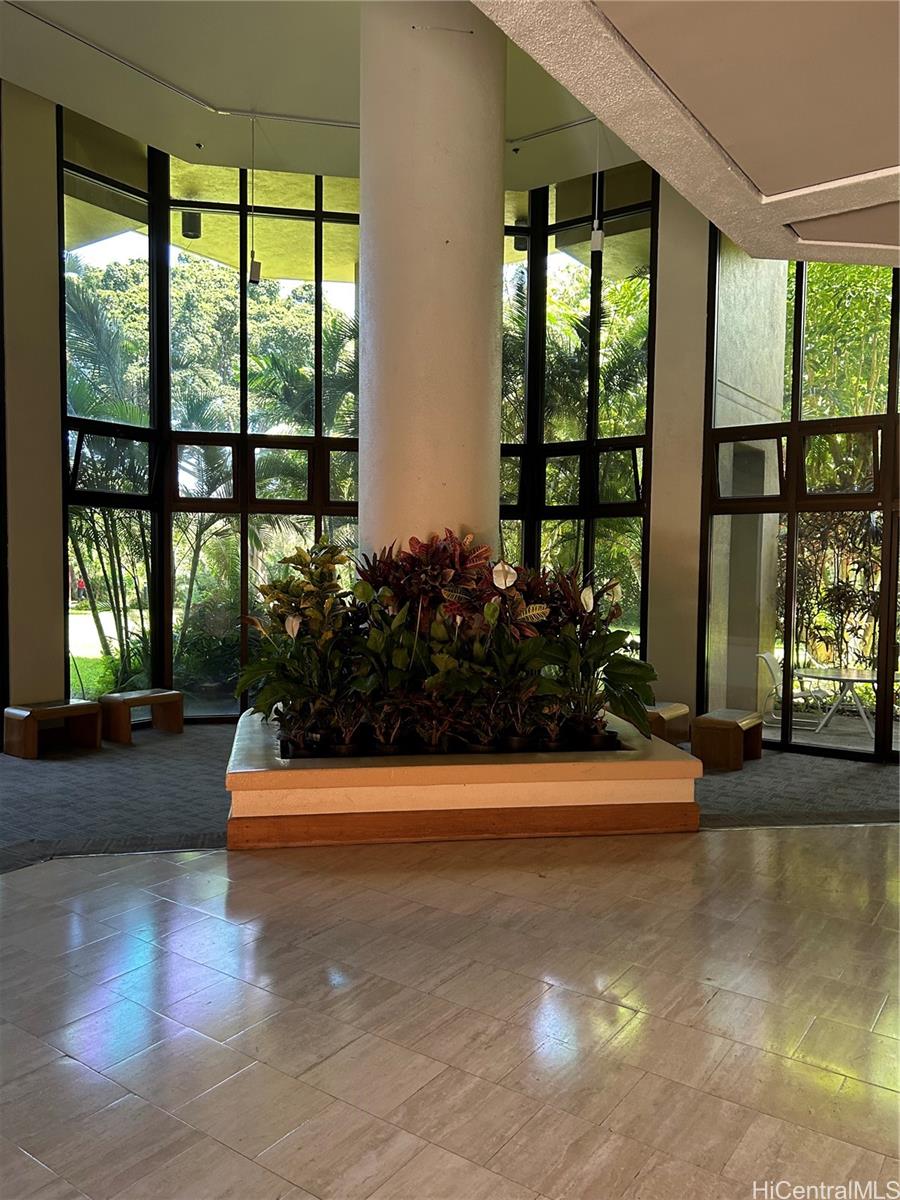 Plaza Landmark condo # 2109, Honolulu, Hawaii - photo 10 of 16