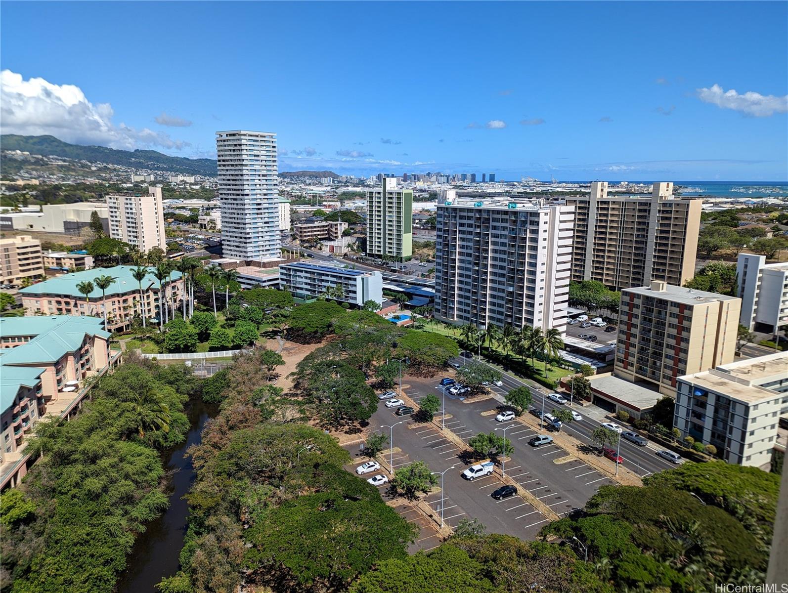 Plaza Landmark condos for sale in Salt Lake Oahu