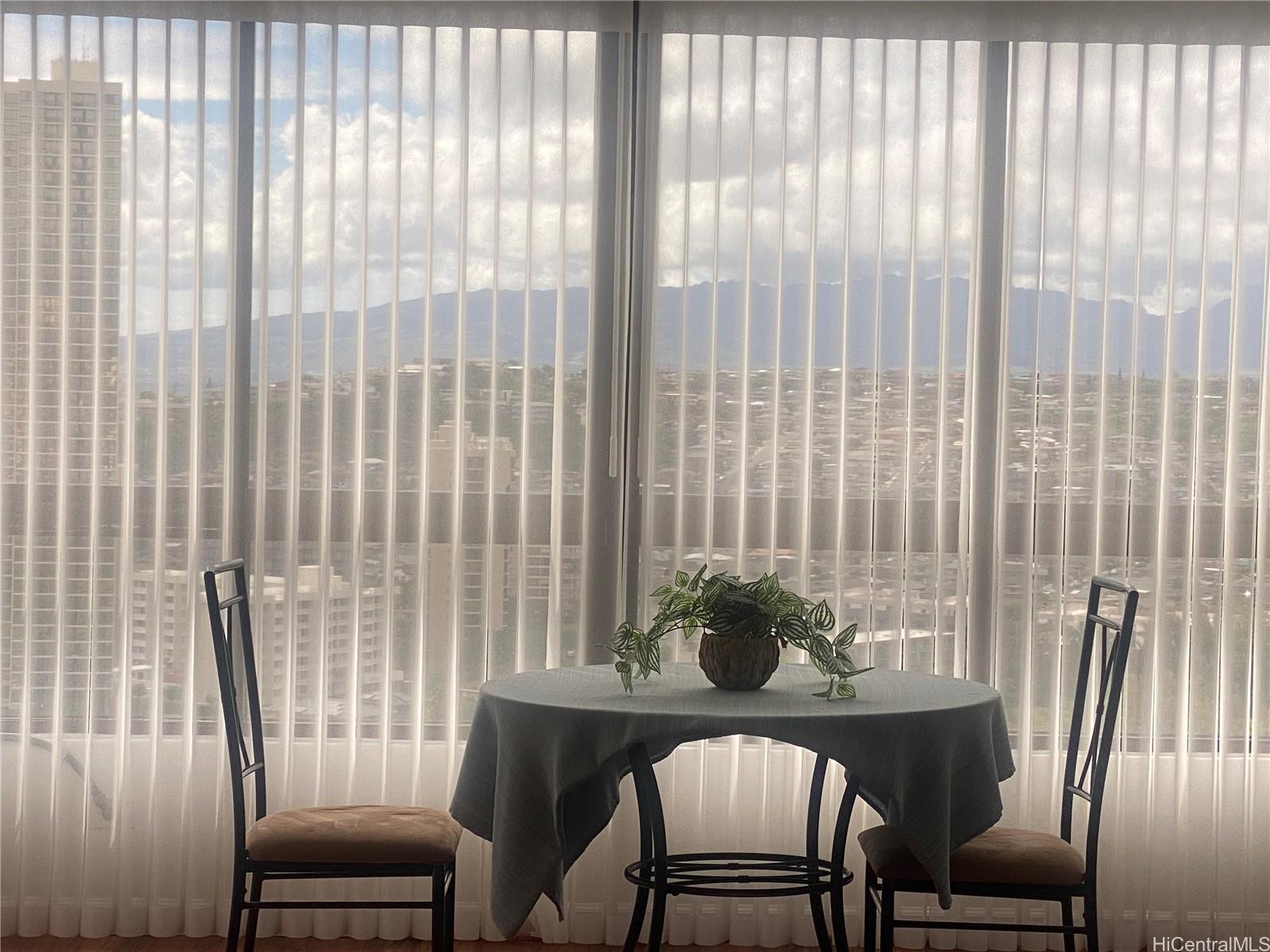 Plaza Landmark condo # 2302, Honolulu, Hawaii - photo 16 of 17