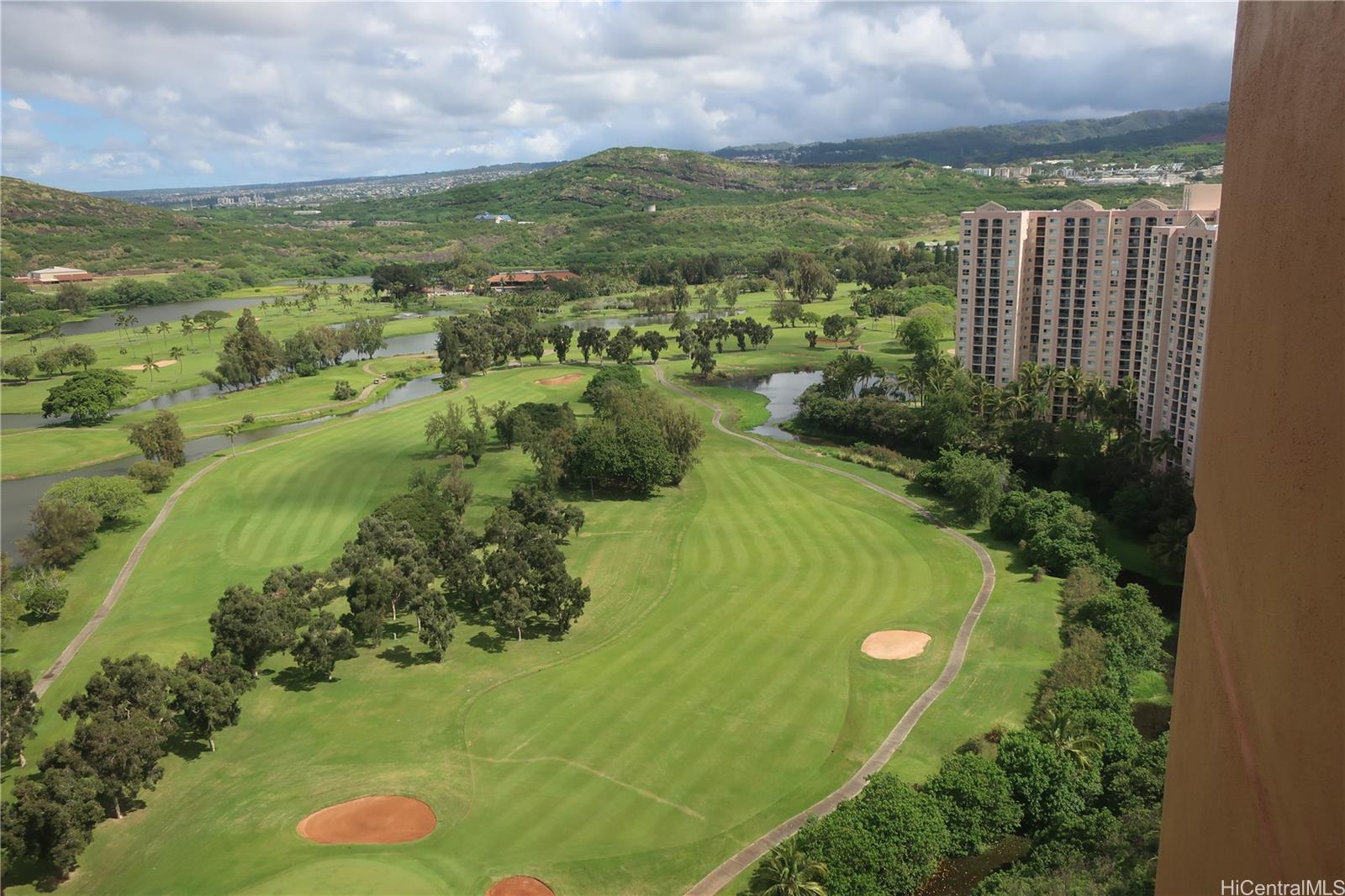 Plaza Landmark condo # 2408, Honolulu, Hawaii - photo 18 of 20