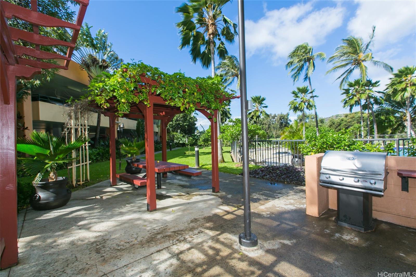 Plaza Landmark condo # 2502, Honolulu, Hawaii - photo 20 of 25