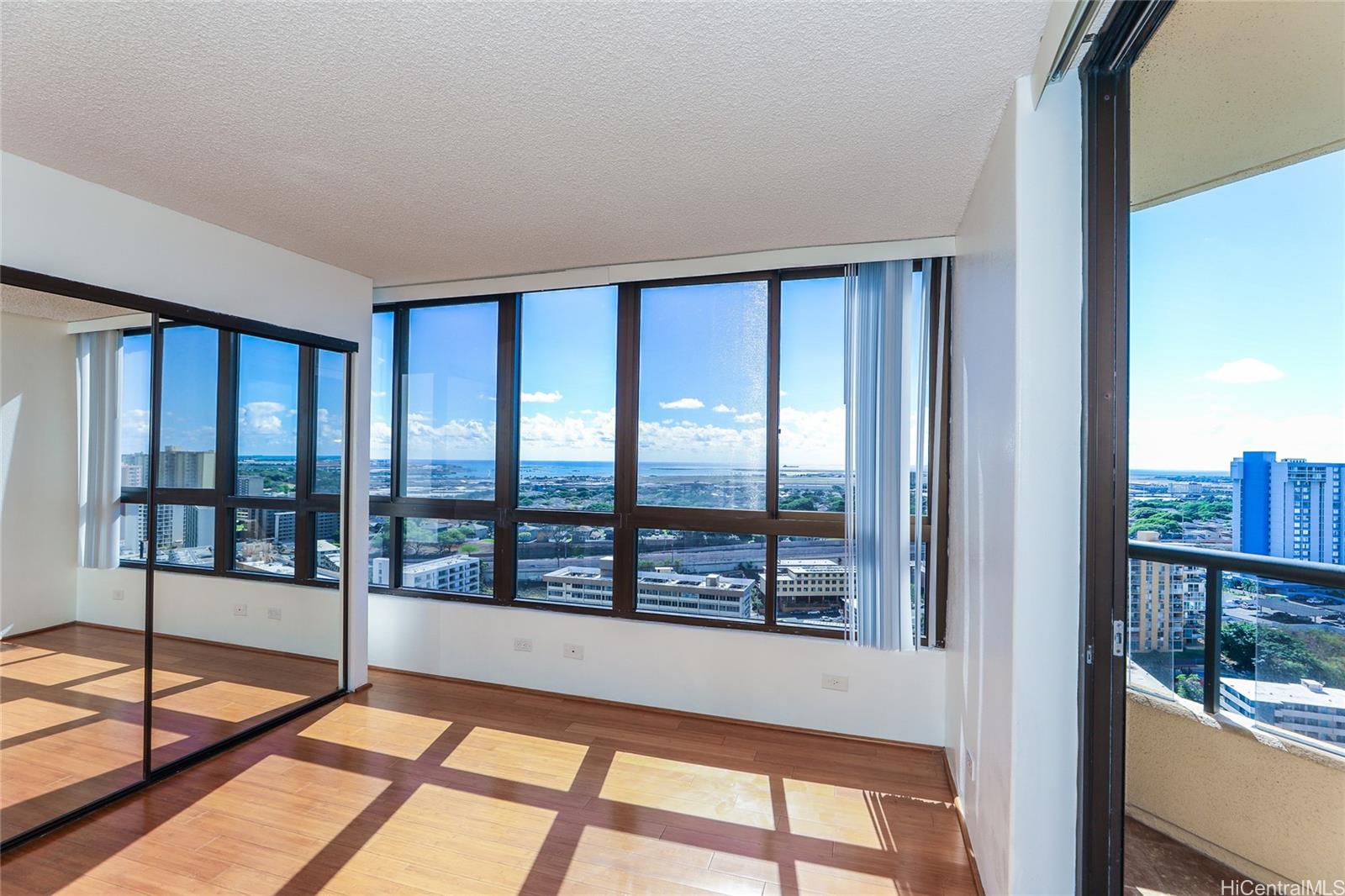 5333 Likini Street Honolulu - Rental - photo 19 of 25