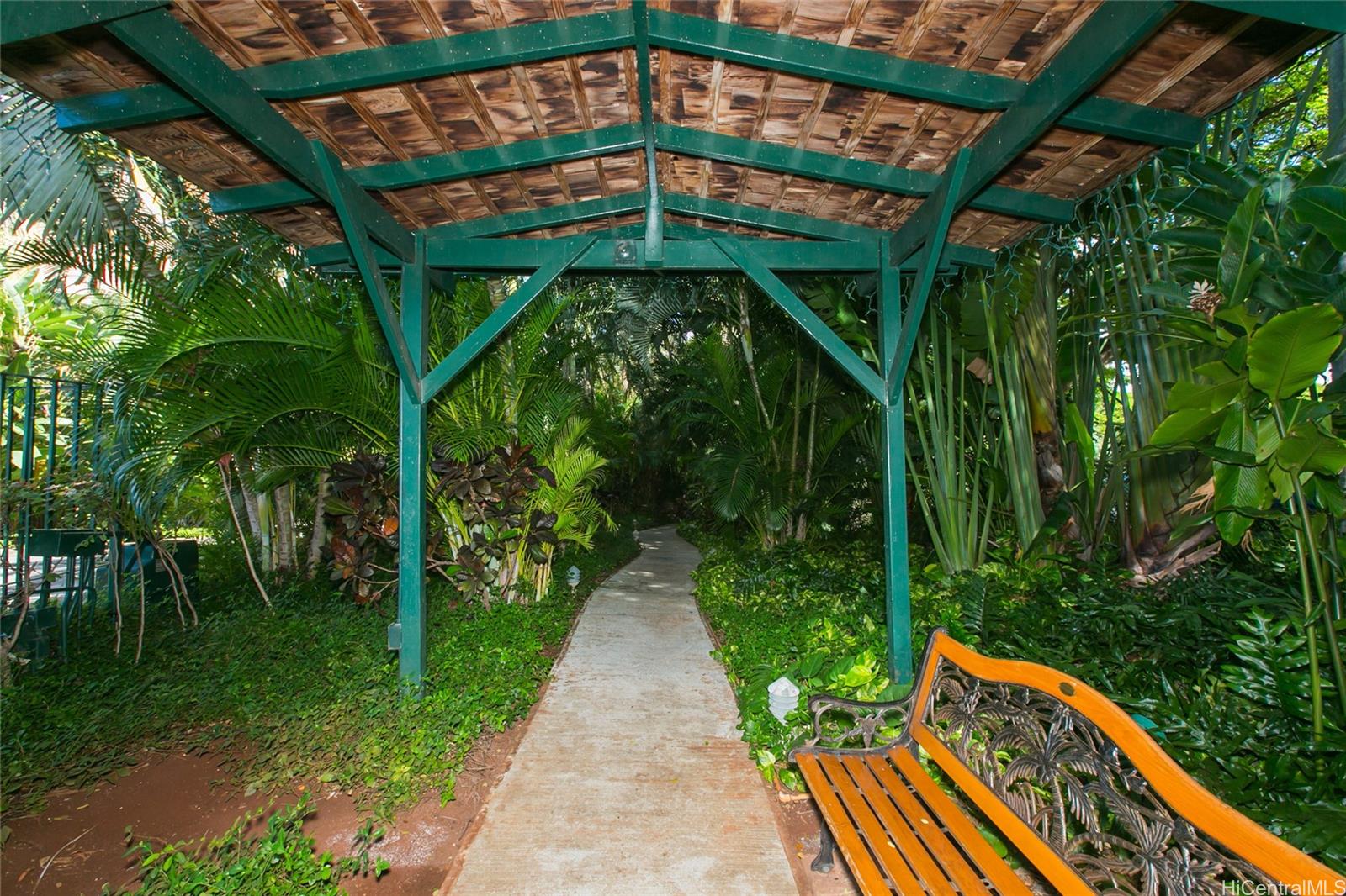 5333 Likini Street Honolulu - Rental - photo 23 of 25