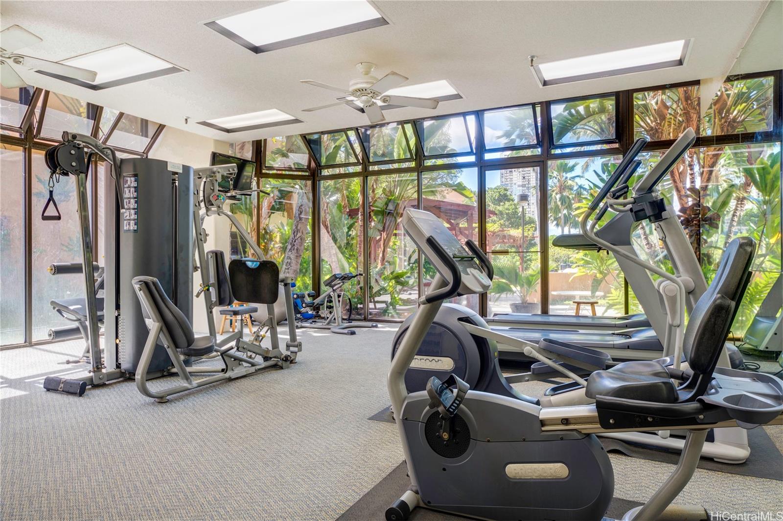 Plaza Landmark condo # 2603, Honolulu, Hawaii - photo 22 of 25